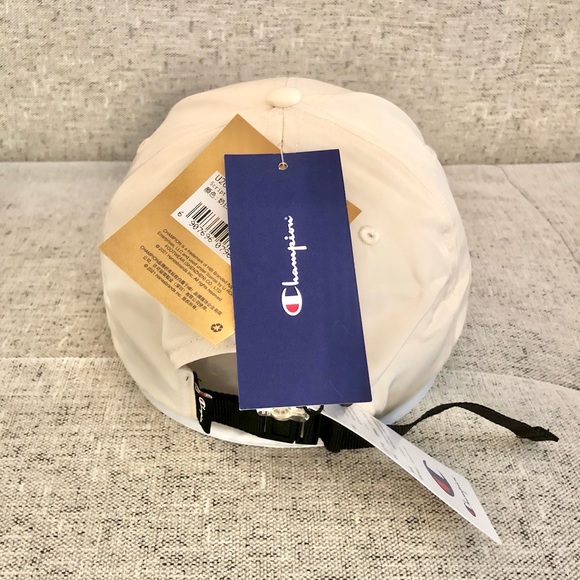 Champion InstaDry Adjustable Cap - Picture 6 of 9